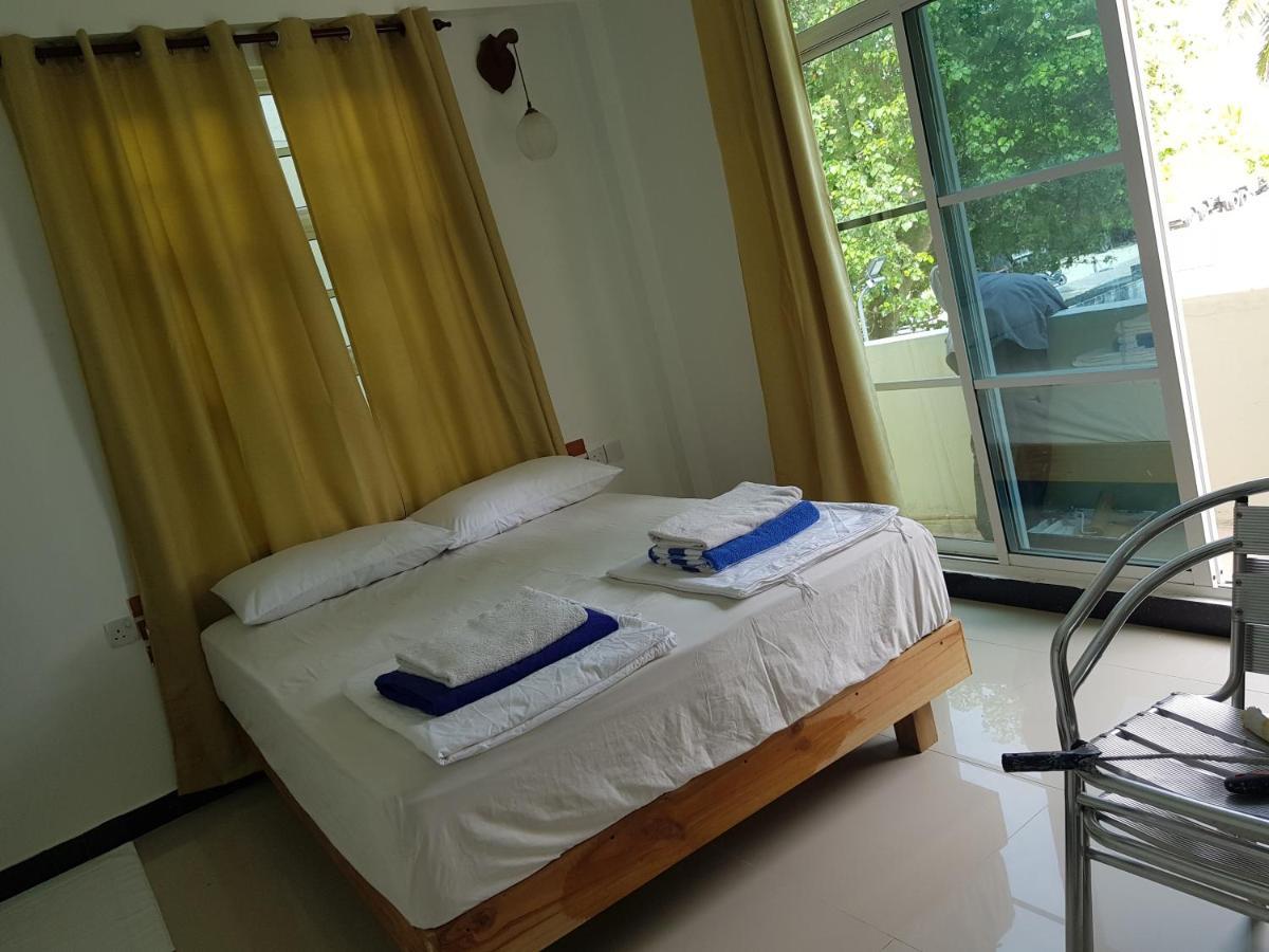 Leisure Boutique Hotel Maafushi Kültér fotó