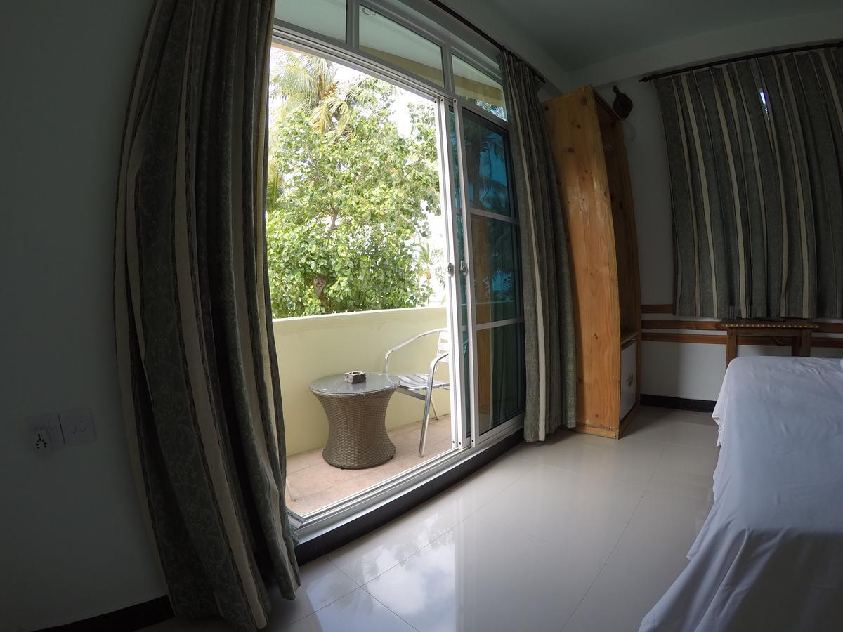 Leisure Boutique Hotel Maafushi Kültér fotó
