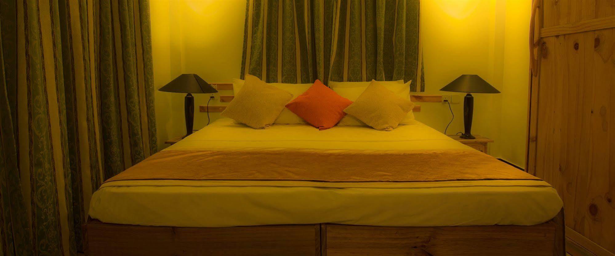 Leisure Boutique Hotel Maafushi Kültér fotó